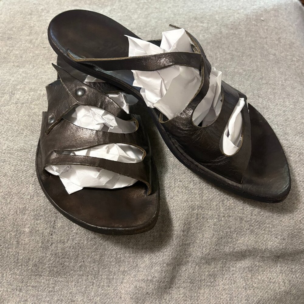 Cydwoq Hurricane Black Leather Strappy Slide Sandals Size 36.5
